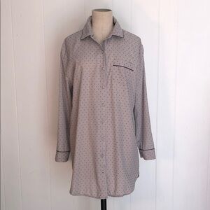 Victoria's Secret Gray Casual Button Down Shirt with Geometric Print